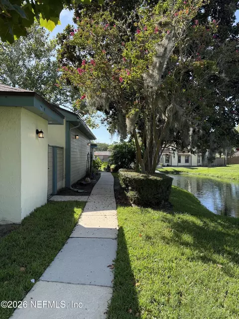1702 Challenger Ct W #1702, Jacksonville, FL 32233
