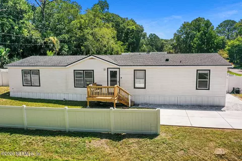 1108 W King St, Saint Augustine, FL 32084 photo 3