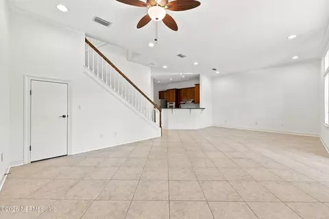 Living - 654 S Loop Pkwy, Saint Augustine, FL 32095 photo 4 of 9