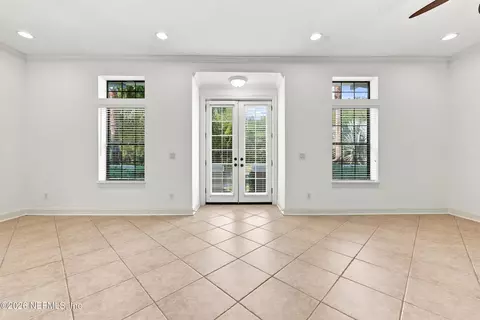 Living - 654 S Loop Pkwy, Saint Augustine, FL 32095 photo 1 of 9