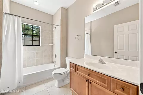 Bath - 654 S Loop Pkwy, Saint Augustine, FL 32095 photo 5 of 5