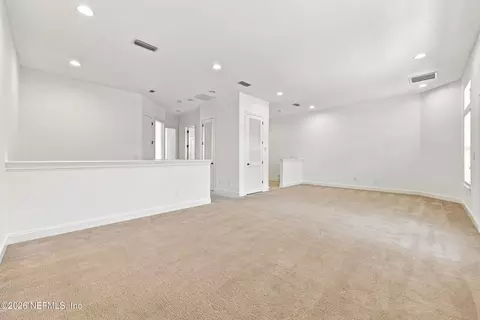 Living - 654 S Loop Pkwy, Saint Augustine, FL 32095 photo 6 of 9