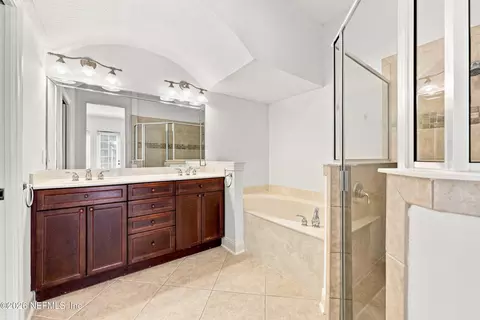 Bath - 654 S Loop Pkwy, Saint Augustine, FL 32095 photo 2 of 5