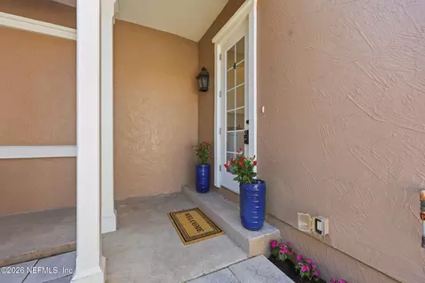 Exterior - 654 S Loop Pkwy, Saint Augustine, FL 32095 photo 3 of 8