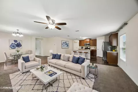Living - 117 Lakeside Ct, Bunnell, FL 32110 photo 5 of 5