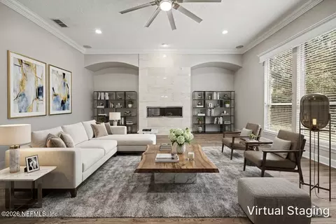 Living - 1803 Sentry Oak Ct, Fleming Island, FL 32003 photo 2 of 7