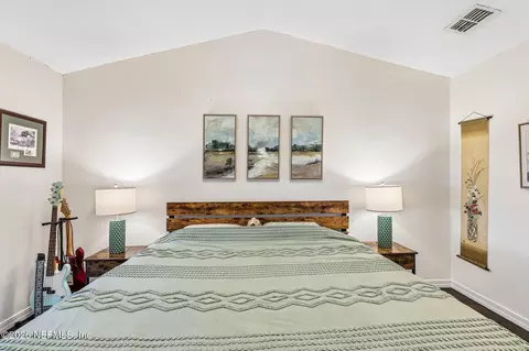 Bedroom - 305 Eleuthera Ct, Saint Augustine, FL 32095 photo 3 of 8