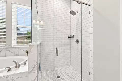Bath - 69 Fremont Ave, Saint Augustine, FL 32095 photo 6 of 8