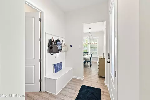 Entry Way - 69 Fremont Ave, Saint Augustine, FL 32095 photo 2 of 6