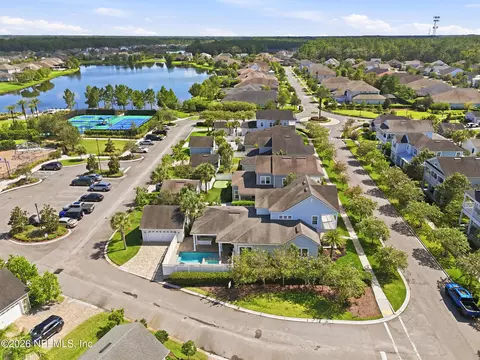 View/Area - 69 Fremont Ave, Saint Augustine, FL 32095 photo 7 of 9