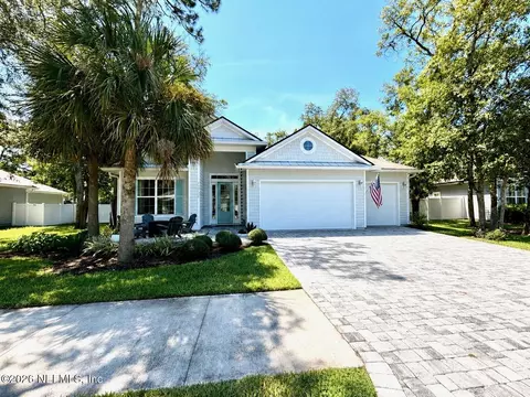 13729 Hidden Oaks Ln, Jacksonville, FL 32225
