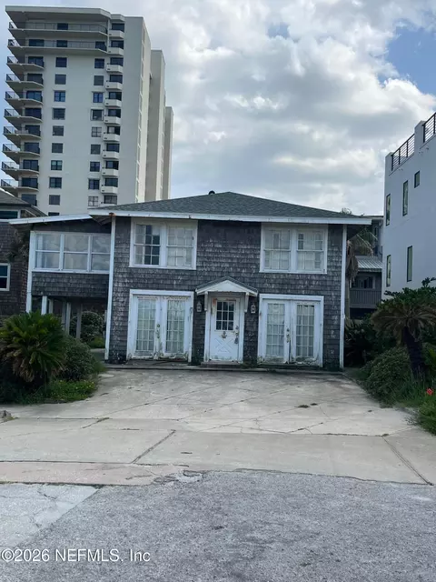 22 20th Ave N, Jacksonville Beach, FL 32250