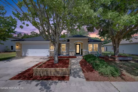 2438 Tyson Lake Dr, Jacksonville, FL 32221