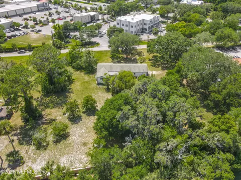 View/Area - 10 Mirror Lake Dr, Ormond Beach, FL 32174 photo 13 of 22