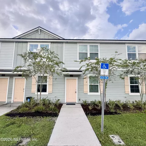 8339 Asteroid St, Jacksonville, FL 32256