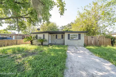 8054 Paschal St, Jacksonville, FL 32220