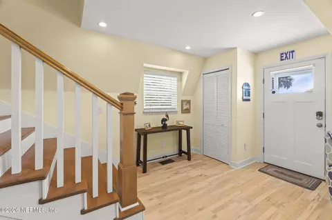 Entry Way - 123 Ferdinand Ave, Saint Augustine, FL 32080 photo 2 of 4
