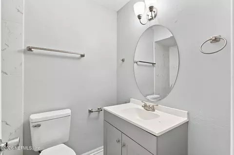 Bath - 11277 Windtree Dr E, Jacksonville, FL 32257 photo 4 of 4