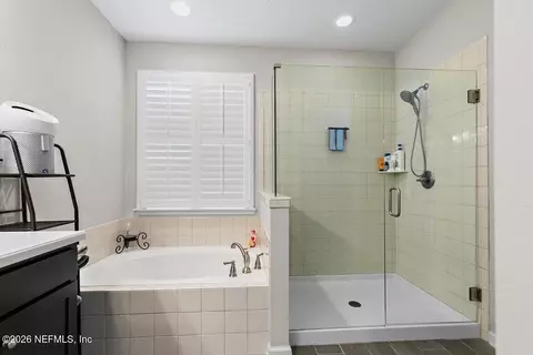 Bath - 159 Evenshade Way, Saint Augustine, FL 32092 photo 1 of 3