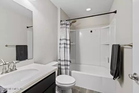 Bath - 159 Evenshade Way, Saint Augustine, FL 32092 photo 3 of 3