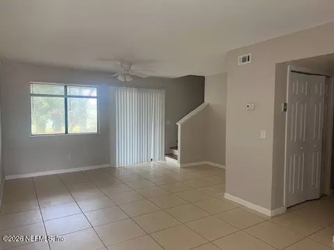 Living - 2947 Bayshore Dr E, Jacksonville, FL 32233 photo 5 of 5