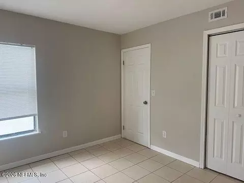 Bedroom - 2947 Bayshore Dr E, Jacksonville, FL 32233 photo 1 of 4