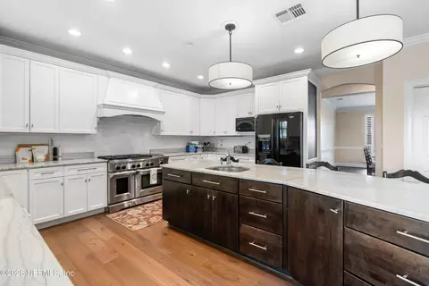 Kitchen - 207 Marshside Dr, Saint Augustine, FL 32080 photo 5 of 6