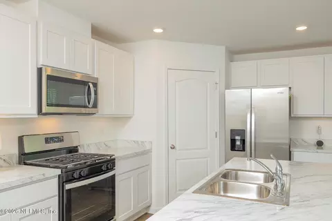 Kitchen - 237 Encanto Way, Saint Augustine, FL 32084 photo 2 of 4