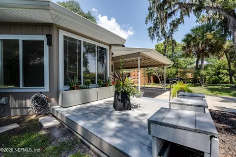 2430 Ironwood Dr, Jacksonville, FL 32216