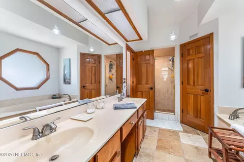 Bath - 1734 Alps Ct, Fleming Island, FL 32003 photo 2 of 3