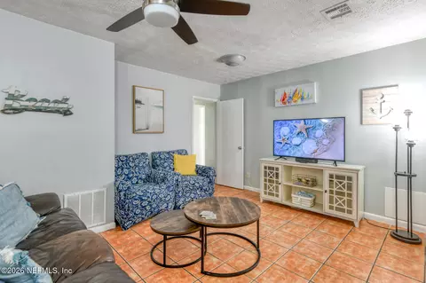 Living - 15 Sea Park Dr, Saint Augustine, FL 32080 photo 2 of 2