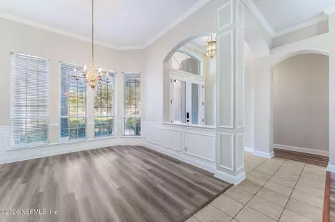 Living - 725 Corrigan Dr, Saint Augustine, FL 32092 photo 6 of 12