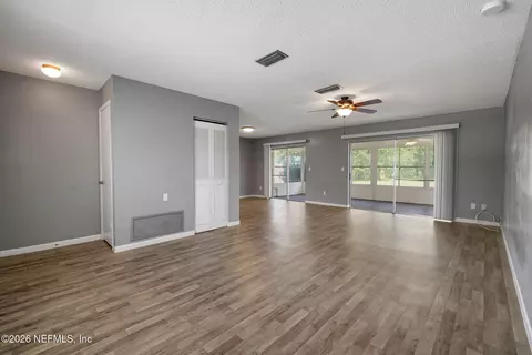 Living - 405 Travino Ave, Saint Augustine, FL 32086 photo 3 of 7