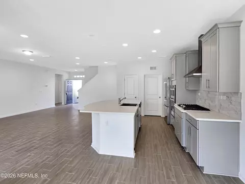 Kitchen - 64 Wiltshire Dr, Saint Augustine, FL 32092 photo 2 of 2