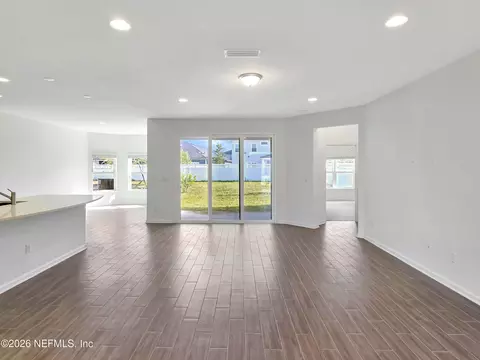 Living - 64 Wiltshire Dr, Saint Augustine, FL 32092 photo 2 of 6