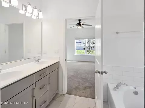 Bath - 64 Wiltshire Dr, Saint Augustine, FL 32092 photo 3 of 5