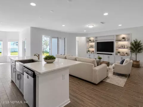 Living - 64 Wiltshire Dr, Saint Augustine, FL 32092 photo 5 of 6
