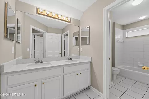 Bath - 627 Hampton Downs Ct, Saint Johns, FL 32259 photo 2 of 3