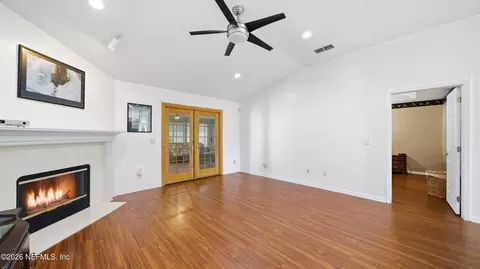 Living - 1230 Summit Oaks Dr E, Jacksonville, FL 32221 photo 4 of 4
