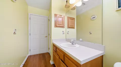 Bath - 1230 Summit Oaks Dr E, Jacksonville, FL 32221 photo 9 of 9