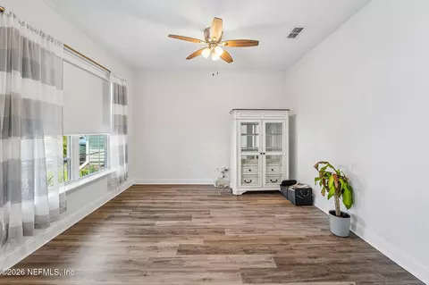 Living - 235 Willow Lake Dr, Saint Augustine, FL 32092 photo 1 of 2