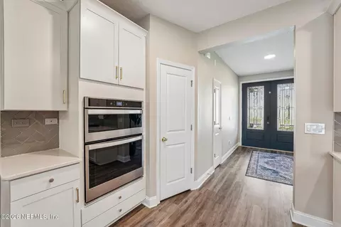 Entry Way - 235 Willow Lake Dr, Saint Augustine, FL 32092 photo 2 of 3