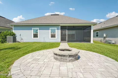 Exterior - 235 Willow Lake Dr, Saint Augustine, FL 32092 photo 4 of 7