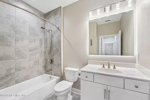 Bath - 235 Willow Lake Dr, Saint Augustine, FL 32092 photo 5 of 5