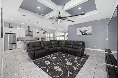 Entry Way - 123 Thatcham Dr, Saint Augustine, FL 32092 photo 2 of 3