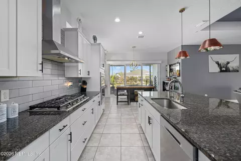 Kitchen - 123 Thatcham Dr, Saint Augustine, FL 32092 photo 6 of 8