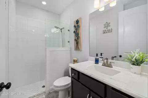 Bath - 123 Thatcham Dr, Saint Augustine, FL 32092 photo 4 of 5