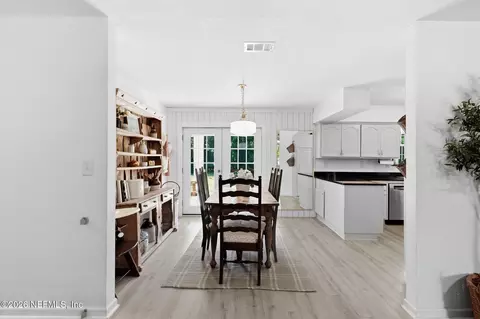 Dining - 86252 Melissa Rd, Yulee, FL 32097 photo 1 of 1
