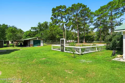 Exterior - 86252 Melissa Rd, Yulee, FL 32097 photo 8 of 11