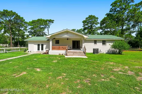Exterior - 86252 Melissa Rd, Yulee, FL 32097 photo 3 of 11